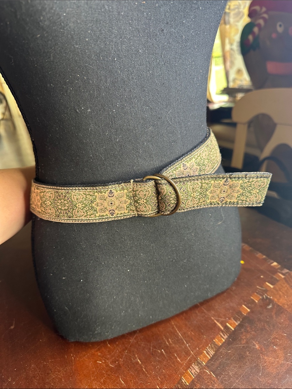 Floral Jacquard Double-Ring Fabric Belt in Green
